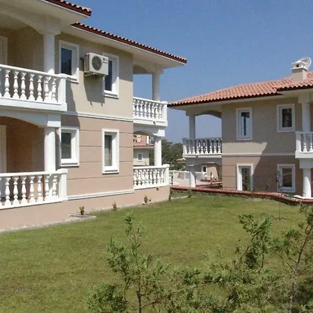 Thera Homes 13 Apartment Oludeniz
